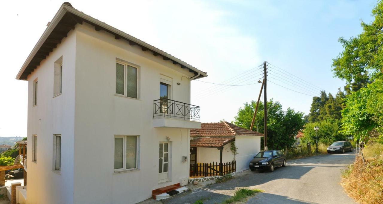 Village Holiday House Nick Agia Paraskevi  Exteriör bild